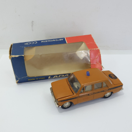 Модель автомобиля ВАЗ 2101 "ГАИ" 1:43, в коробке. СССР